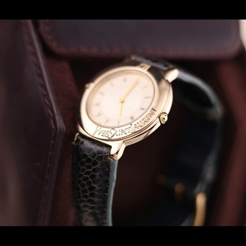 Vintage 1983 YSL Citizen 4620-E60957 
30mm Women’s Watch [Near Mint] Gold-Plated - Picture 6 of 9